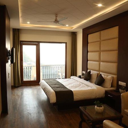Shining Hills Mussoorie Exterior foto