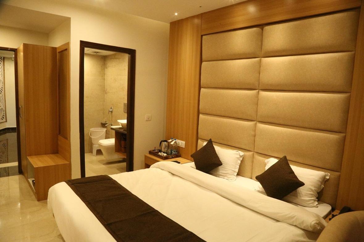 Shining Hills Mussoorie Exterior foto