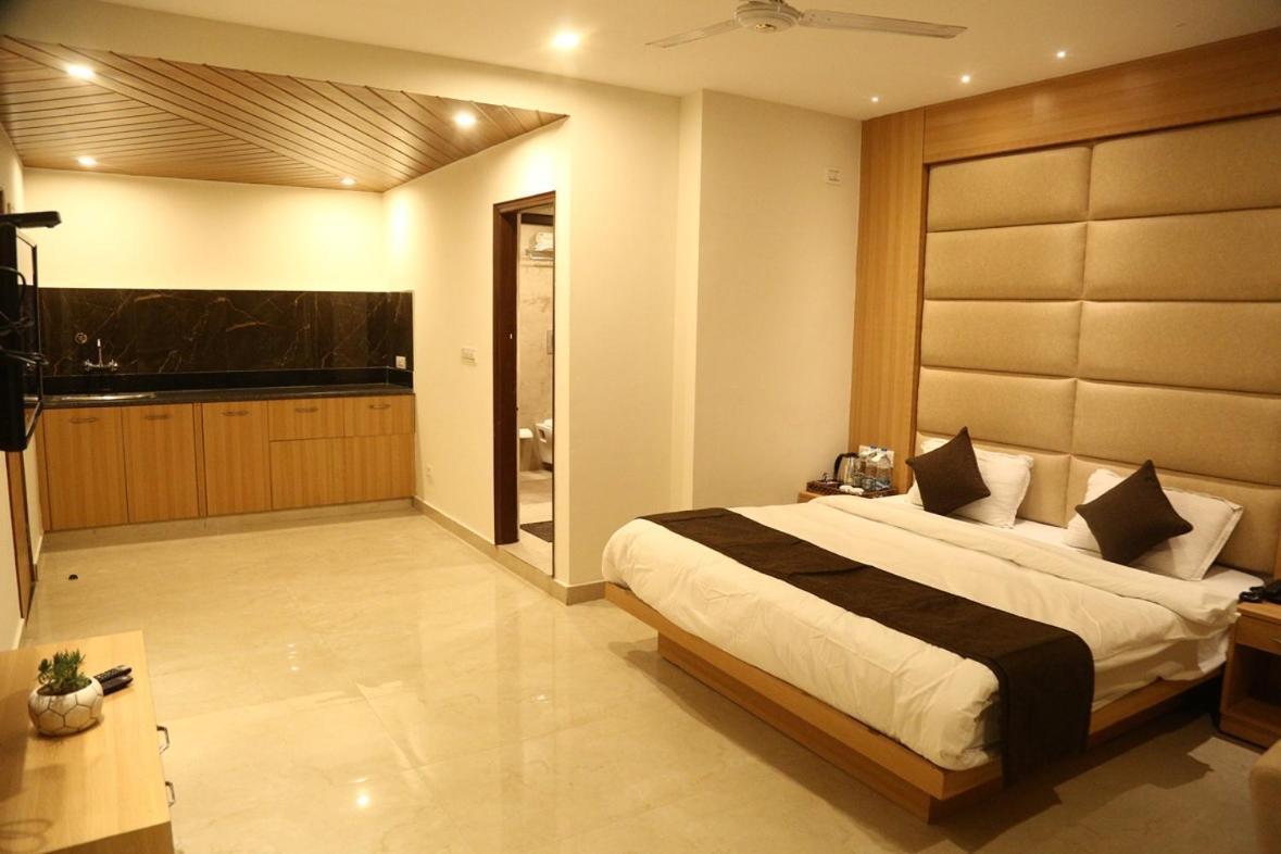 Shining Hills Mussoorie Exterior foto