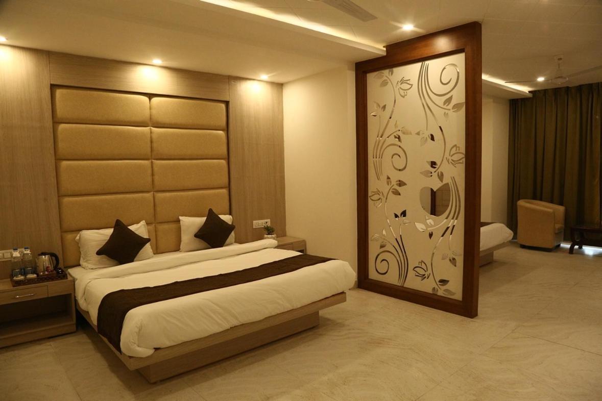 Shining Hills Mussoorie Exterior foto